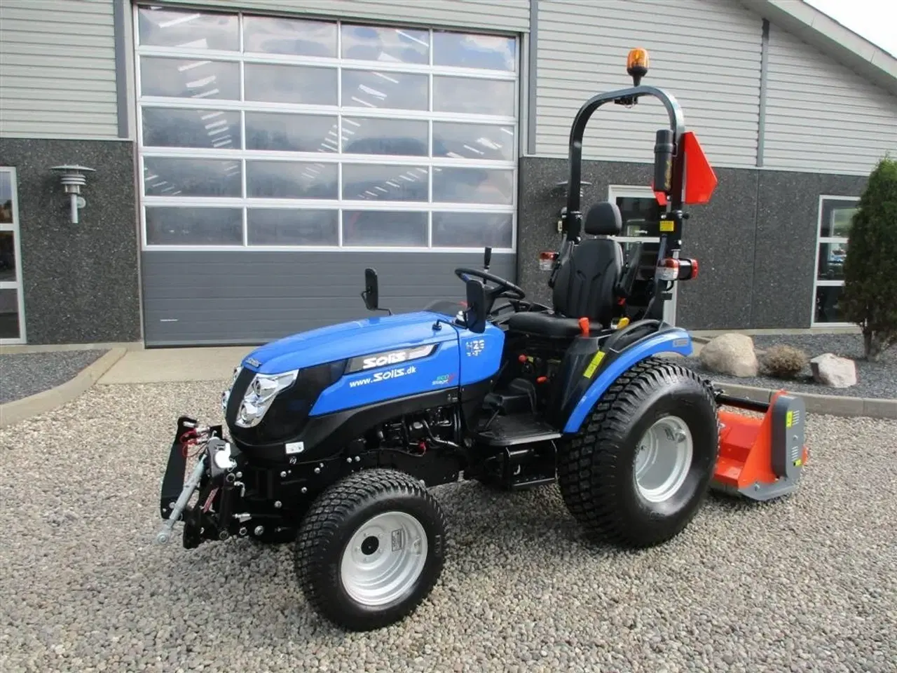Billede 12 - Solis 26 HST med Frontlift & FrontPTO