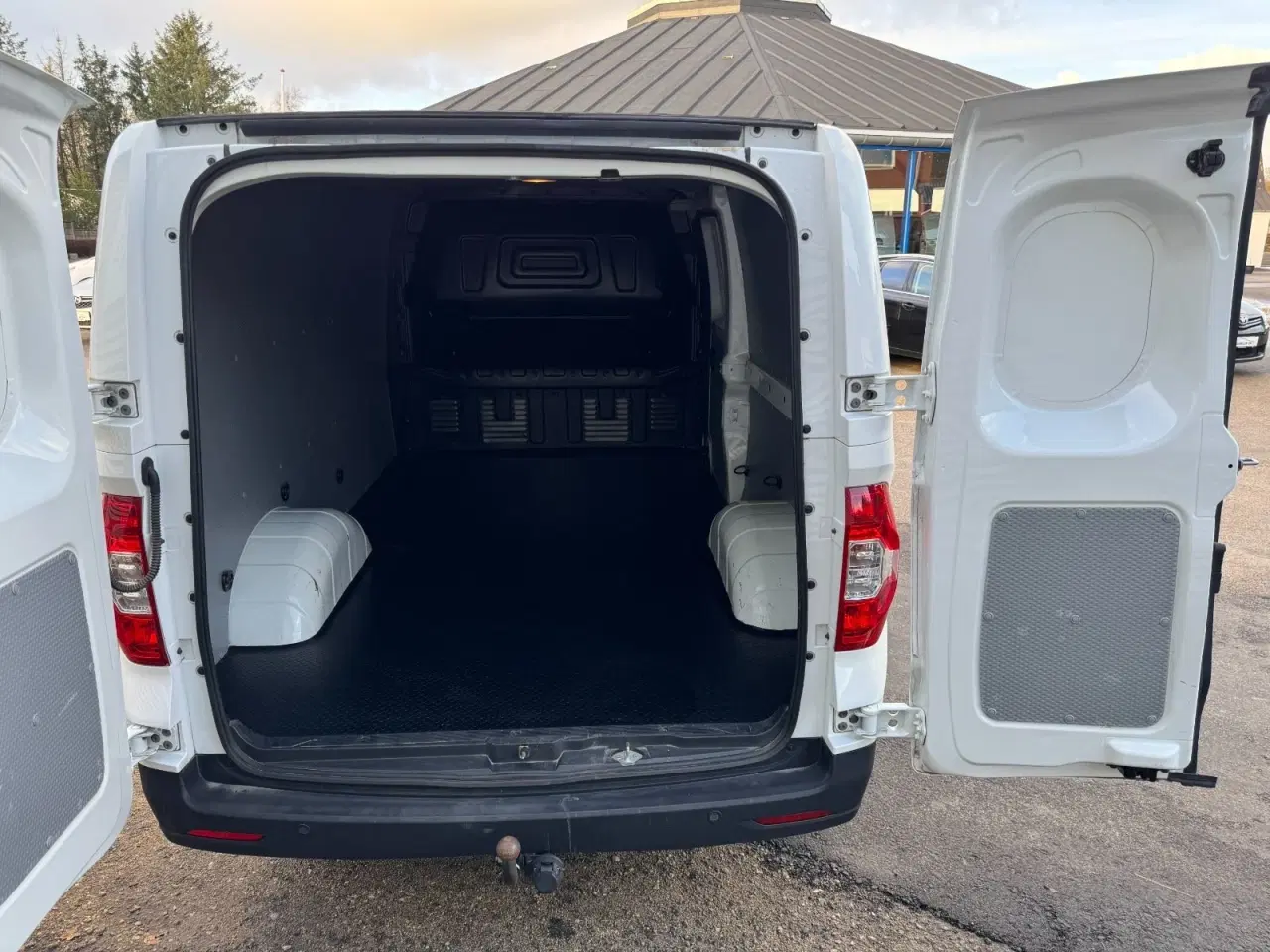 Billede 13 - Maxus e-Deliver 3 52 Cargo Van LWB