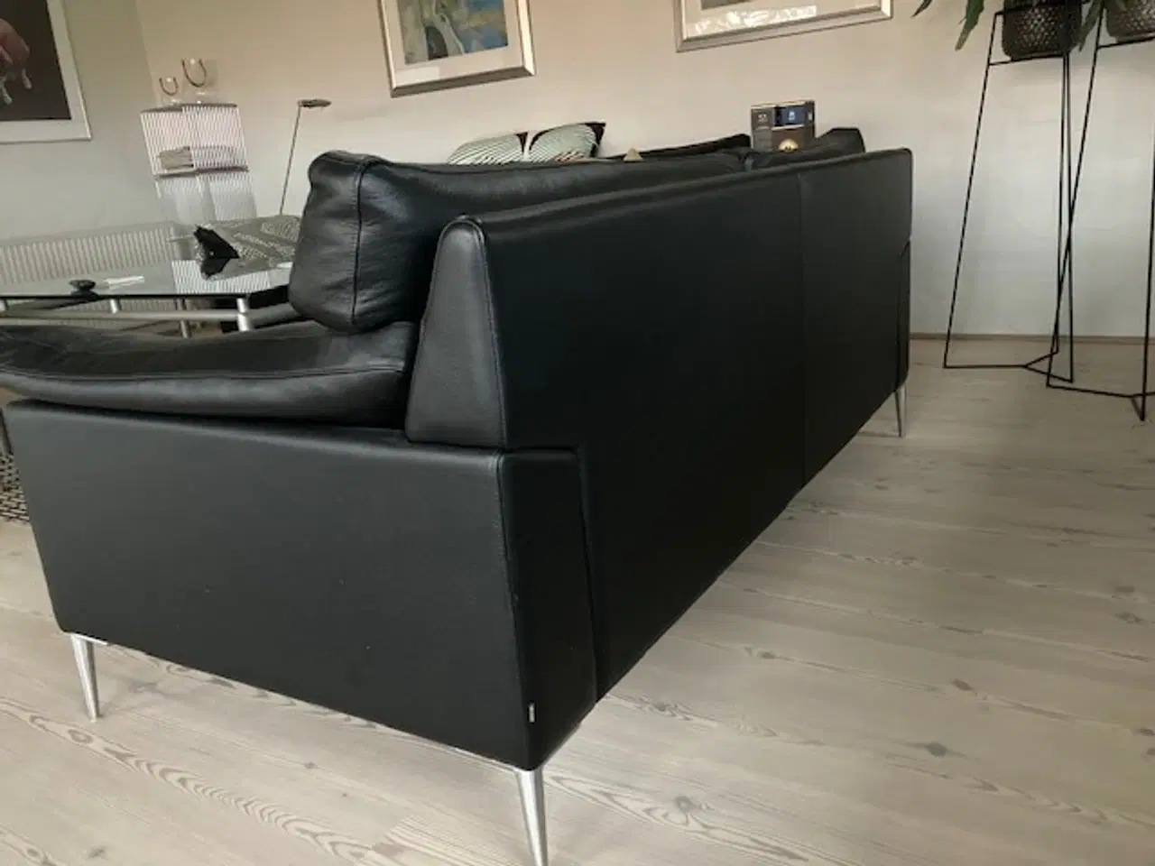 Billede 2 - Søren Lund sort lædersofa 2 1/2 pers.