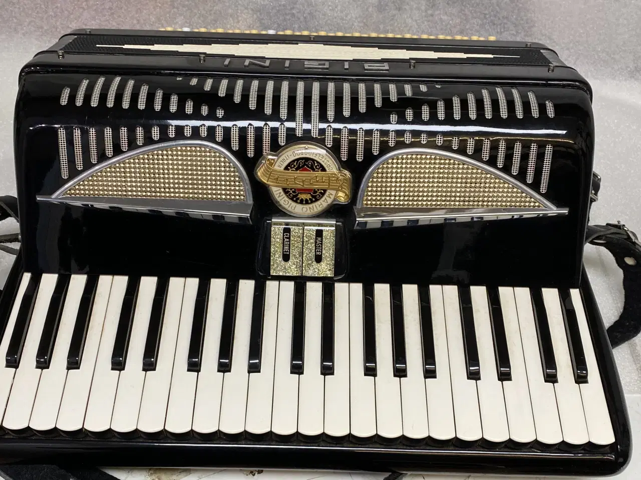 Billede 1 - PIGINI tangharmonika – 41/120 – kompakt
