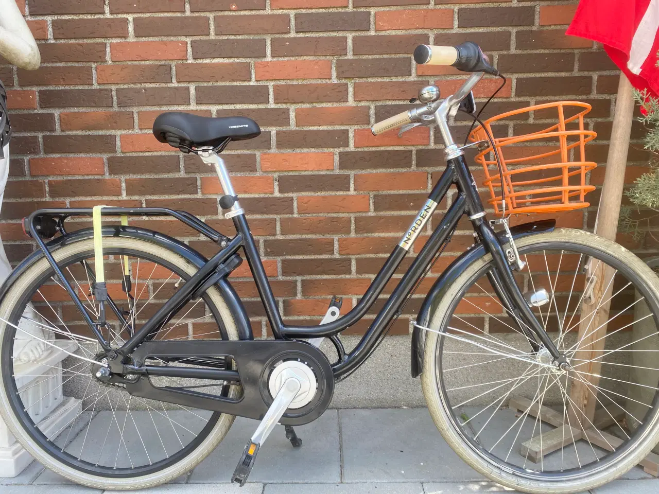 Billede 1 - Købt til 5499 kr 26 tommer lækker model 