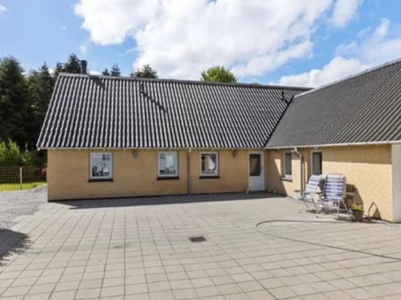 Billede 3 - Fin villa lidt ude på landet.