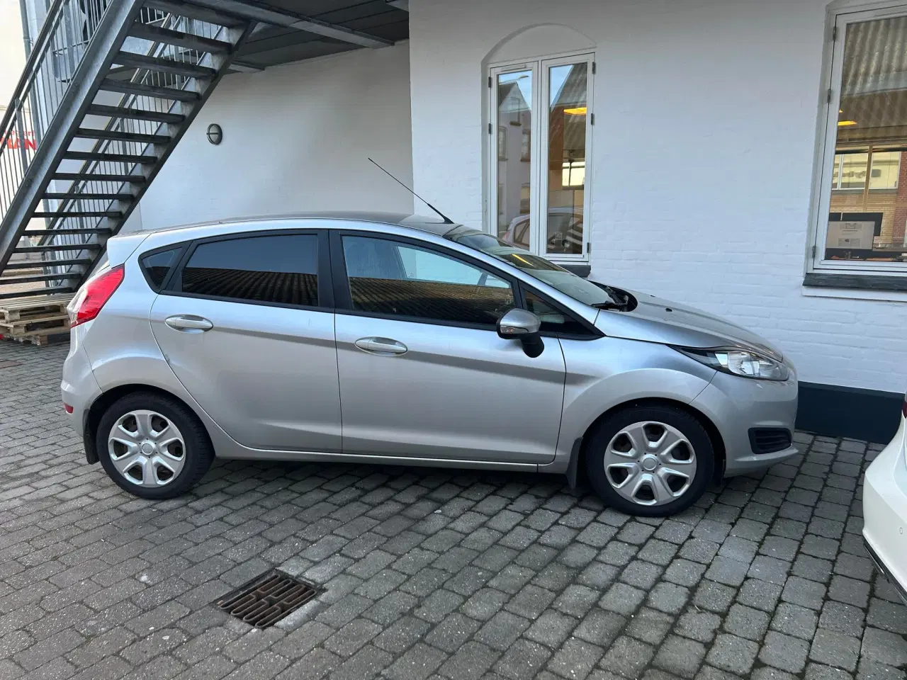 Billede 4 - Ford Fiesta 1.6 (95) hatchback, 5 dørs Manuel 