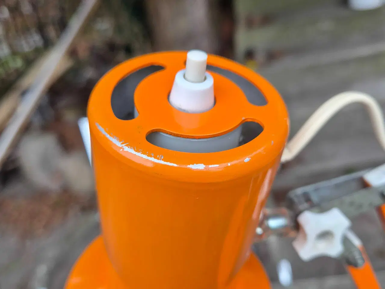 Billede 5 - Flot orange bordlampe fra Lyskær 