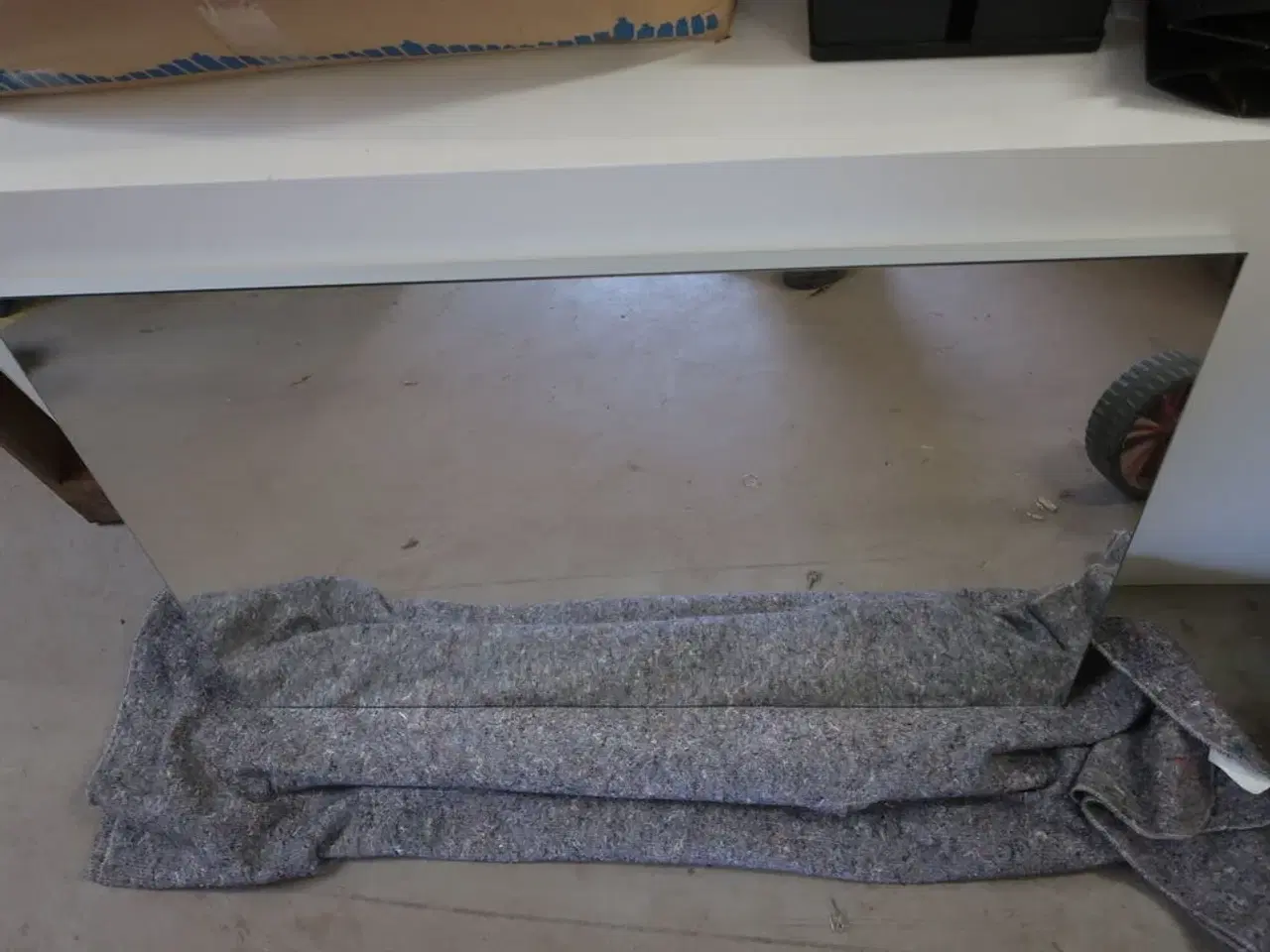 Billede 1 - Spejl med led lys