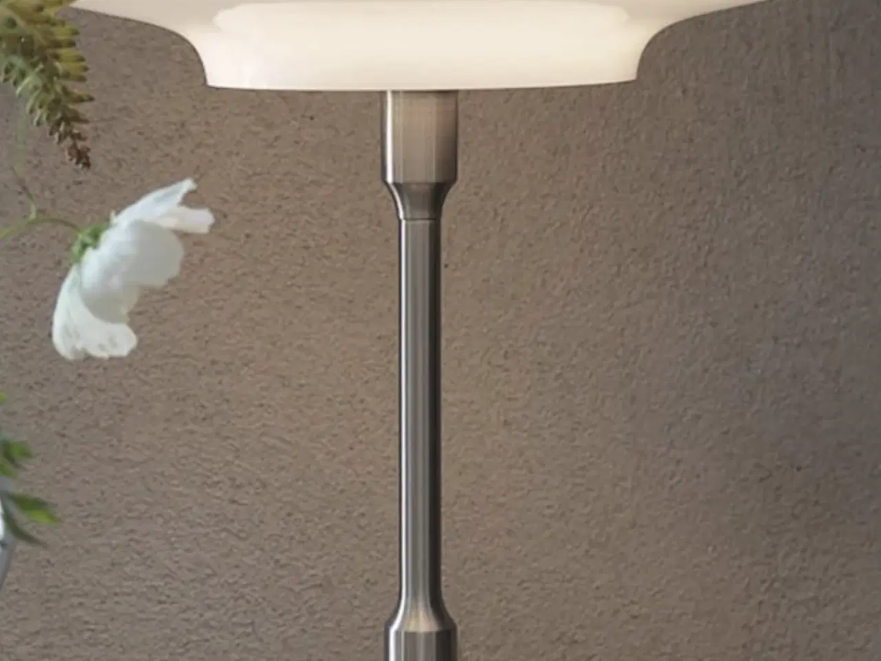 Billede 1 - Tällbyn bordlampe søges 