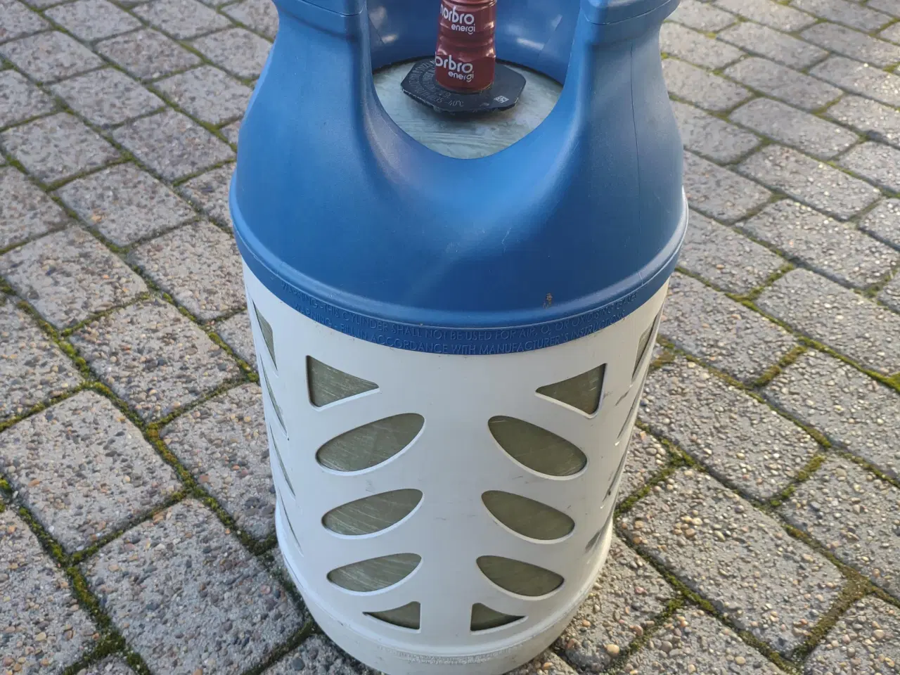 Billede 1 - Gasflaske Fyldt og plomberet.