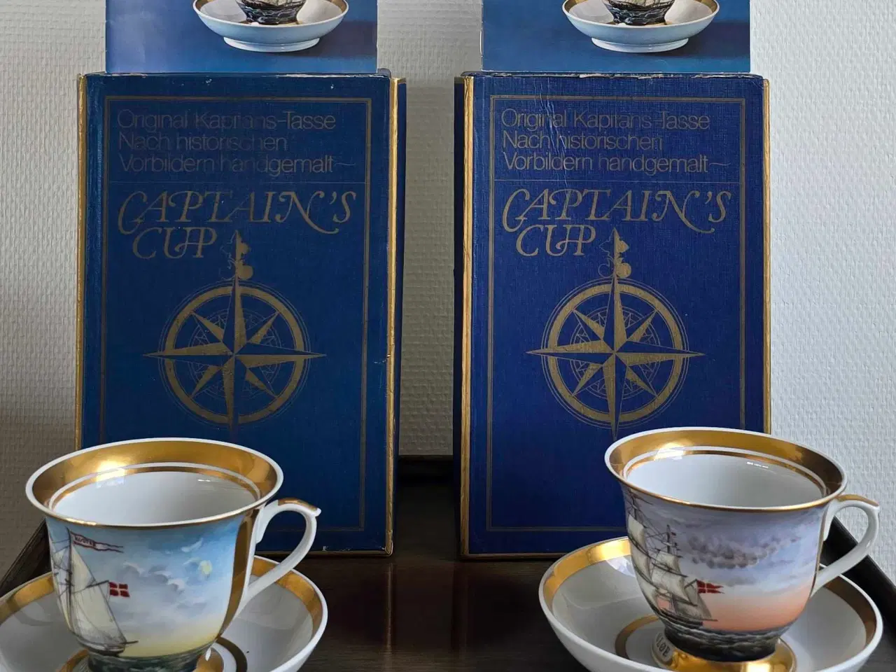 Billede 2 - To Kaptainskopper