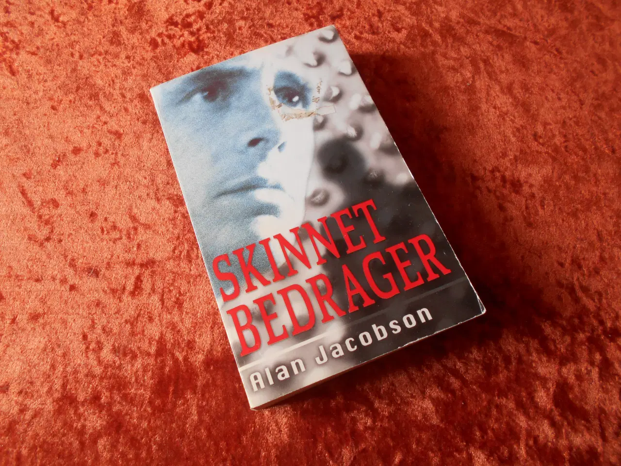 Billede 1 - Skinnet bedrager, Alan Jacobson