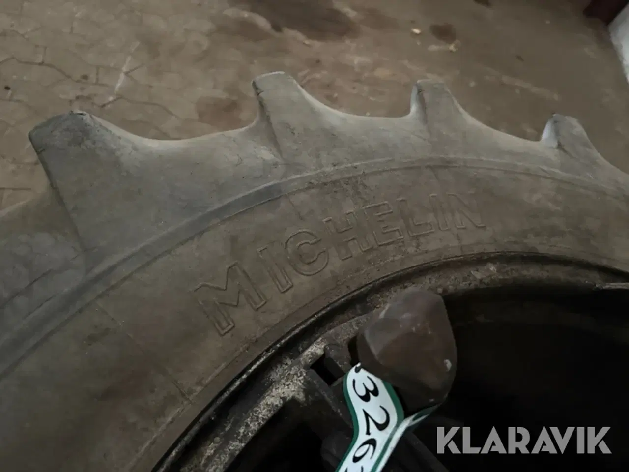 Billede 9 - Landbrugsdæk Michelin 16.9-38 2 styk