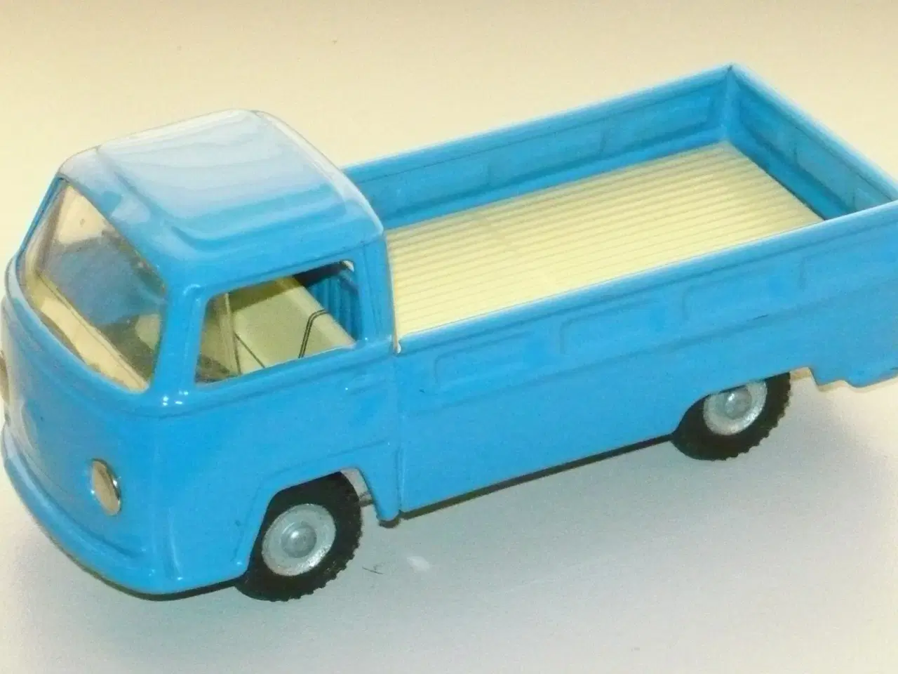 Billede 1 - Velholdt VW Modelbil