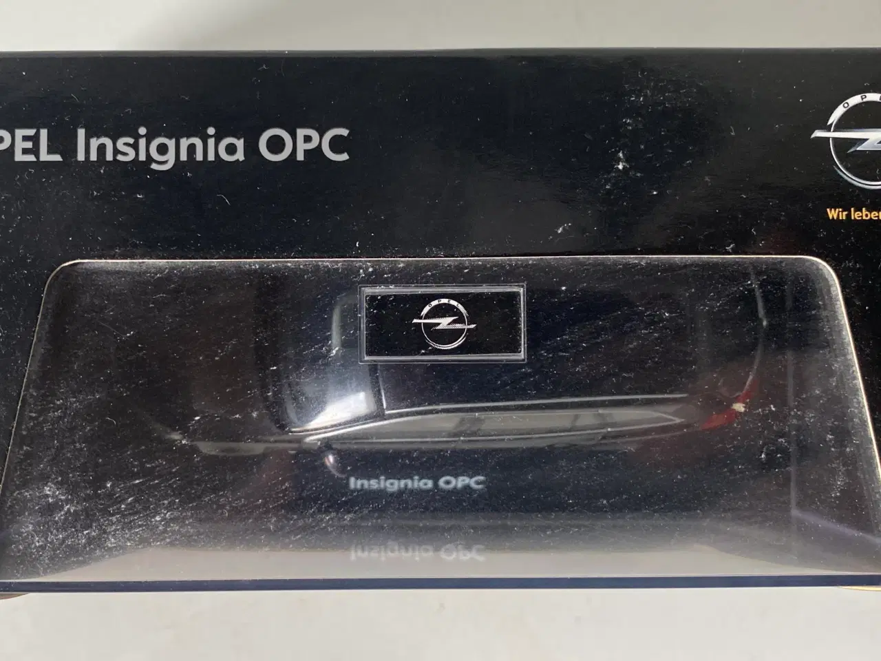 Billede 2 - Modelbil sort Opel Insignia OPC, Tourer, kr. 500,-
