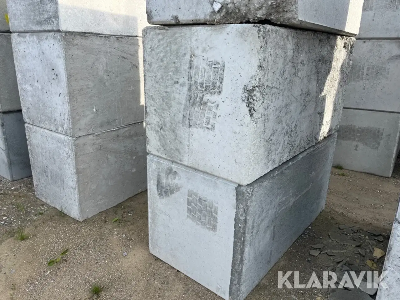 Billede 10 - Betonblokke / siloklodser 25 styk - 2. sortering