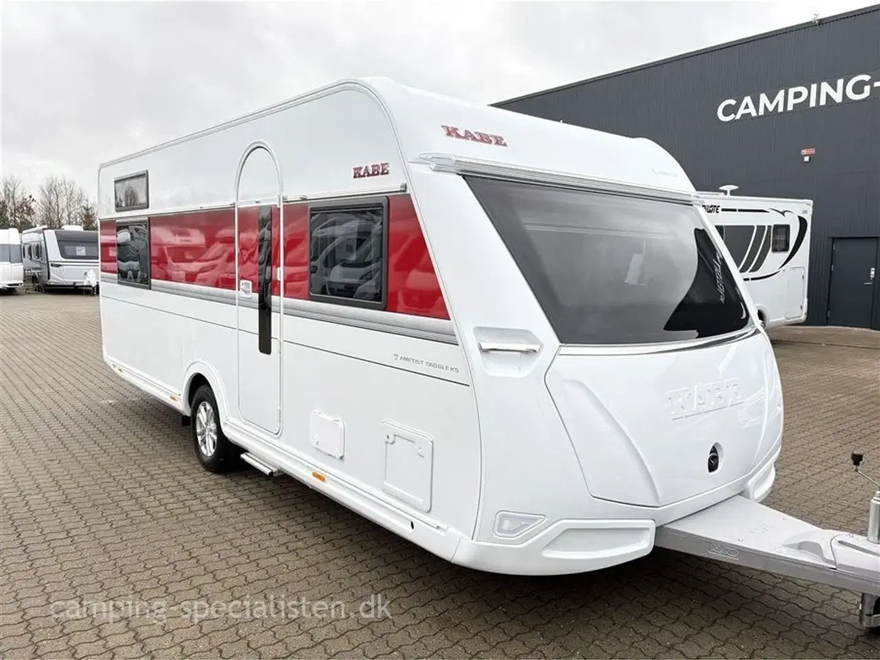 Billede 2 - 2026 - Kabe Ametist GLE KS B8 PREMIUM LINE Kabe Ametist GLE B8 KS Premium Line 2026 - Se den nu hos Camping-Specialisten.dk