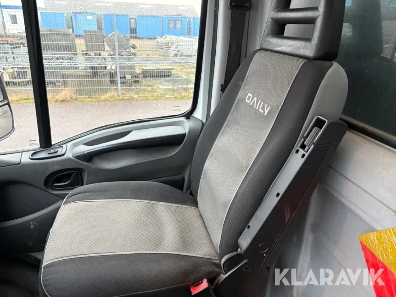 Billede 12 - Lastbil Iveco Daily 65C17 med kran