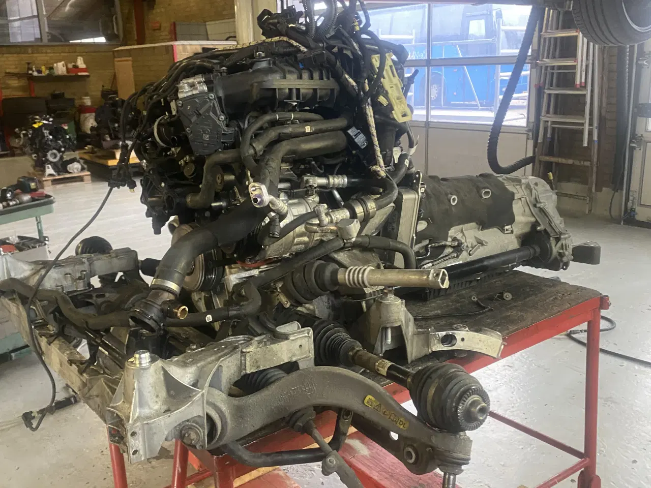 Billede 2 - BMW B48B20B motor 