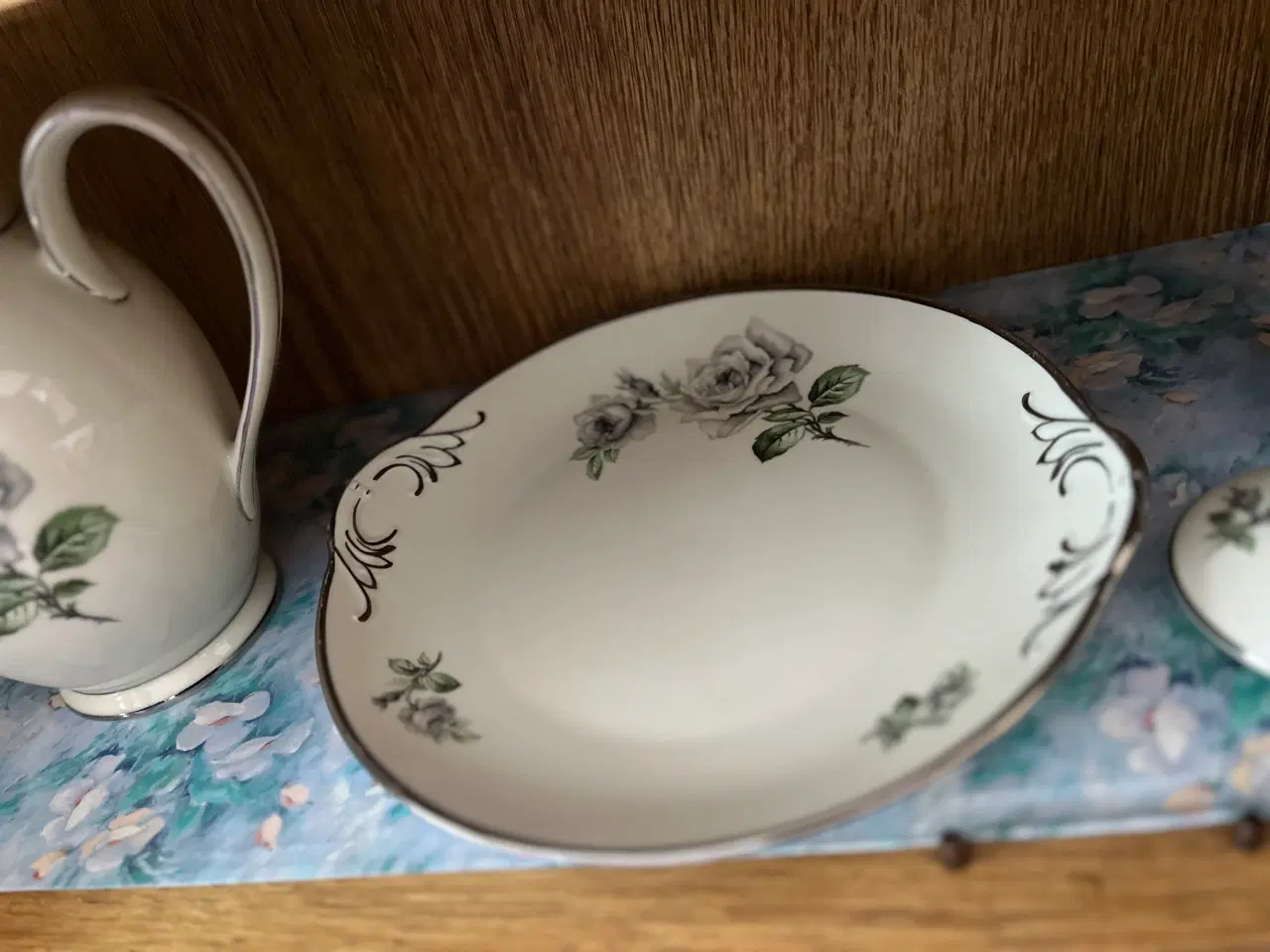 Billede 3 - KMP sort rose kaffestel 