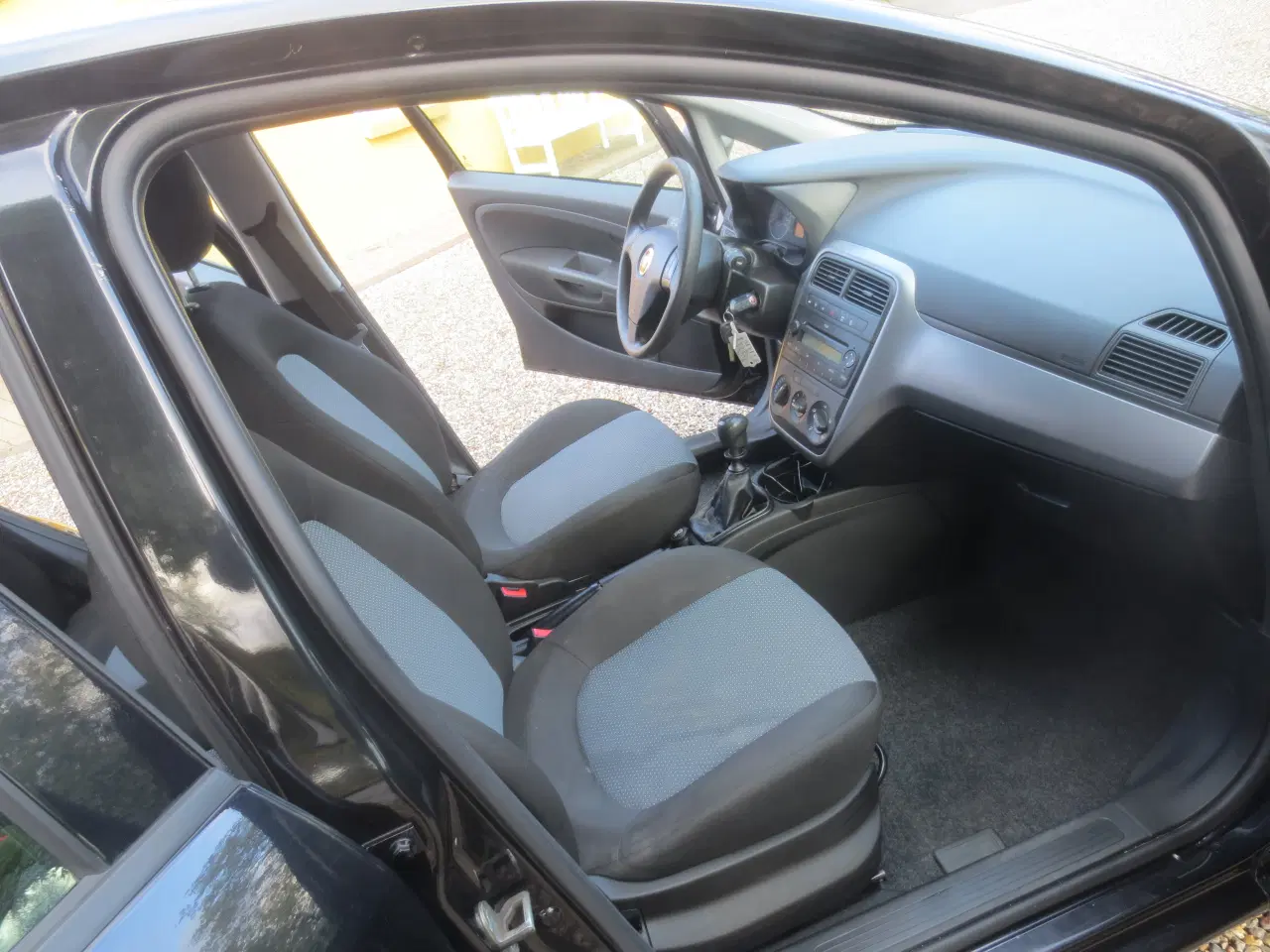Billede 14 - Fiat Punto 1.2 i Km 137, Nysynet. 