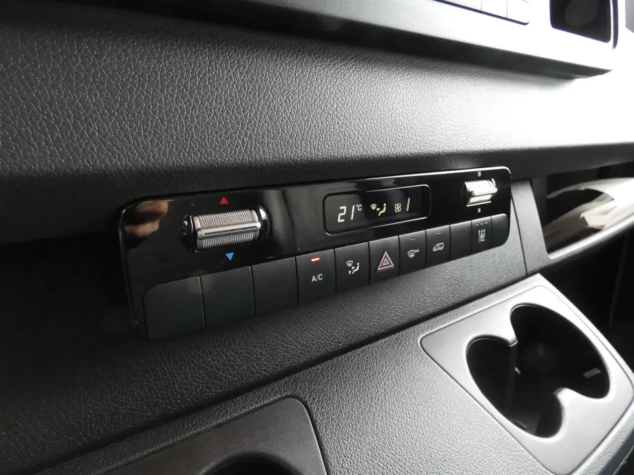 Billede 12 - Mercedes-Benz Sprinter 314 2,1 CDI A3 H2 RWD 143HK Van Aut.