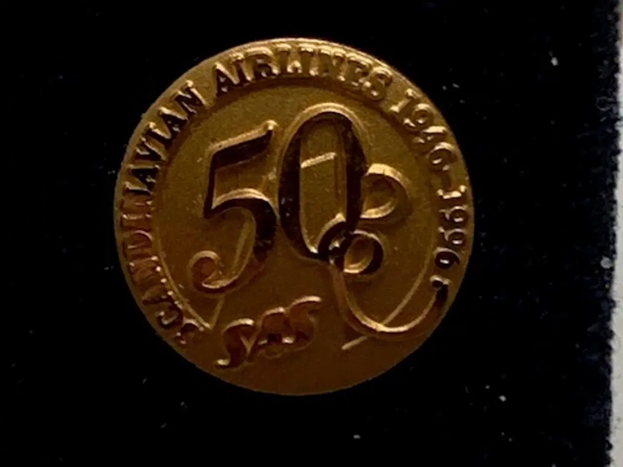 Billede 2 - Emblemer, SAS 50år.