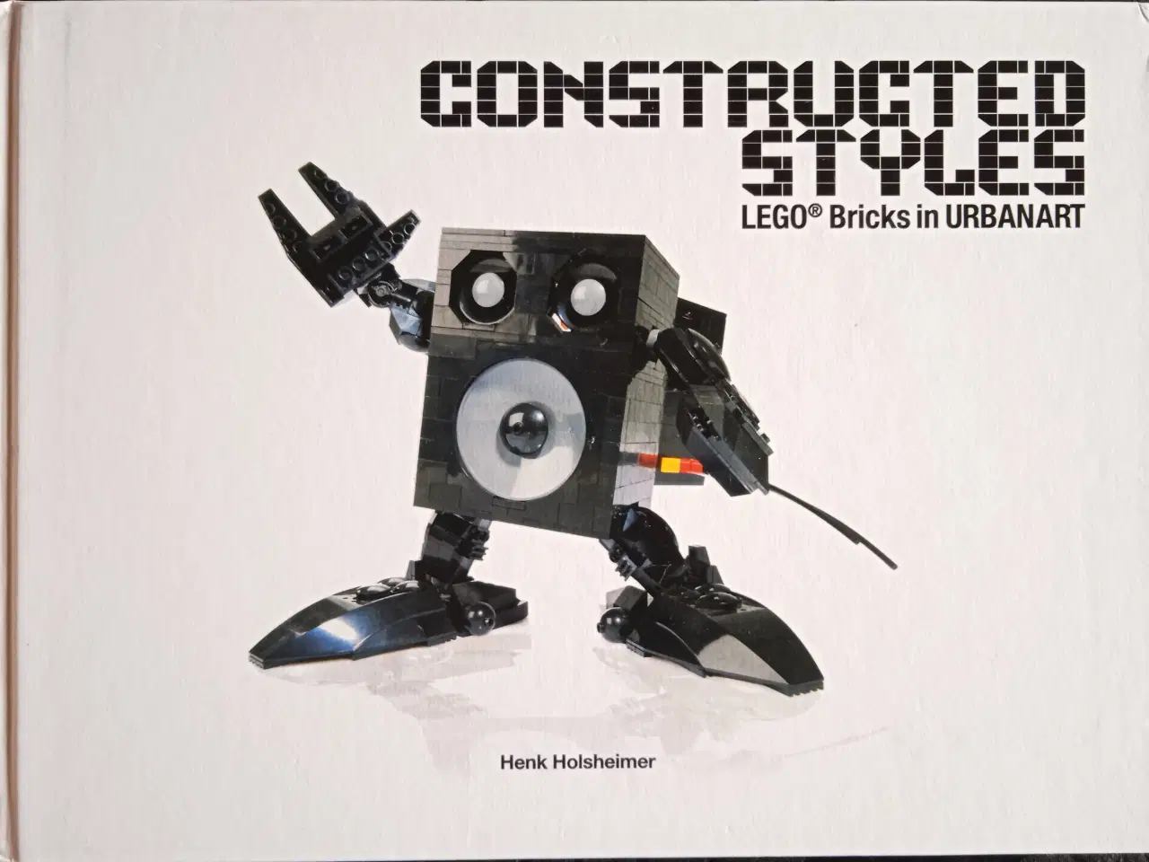 Billede 1 - Constructed Styles - LEGO Bricks in Urban Art