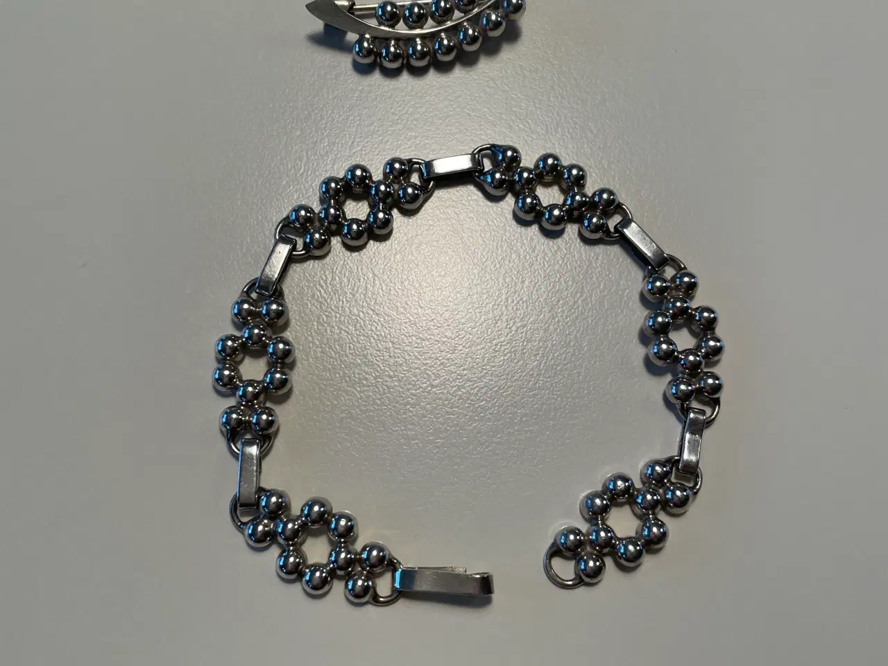 Billede 1 - Herman Siersbøl sølv armlænke + broche