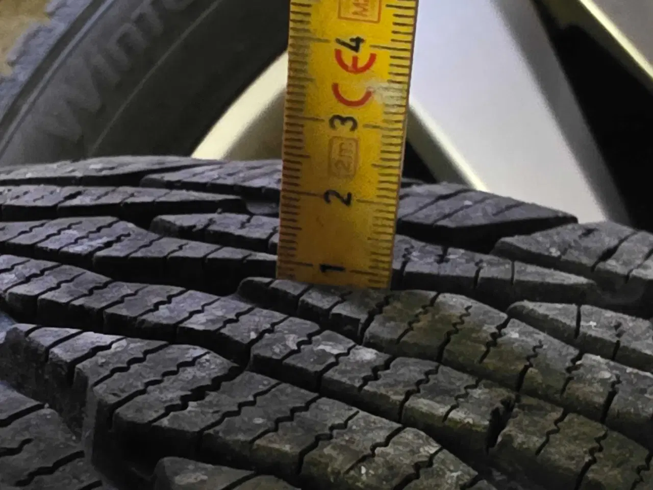 Billede 8 - Vinterdæk, Peugeot alufælge.