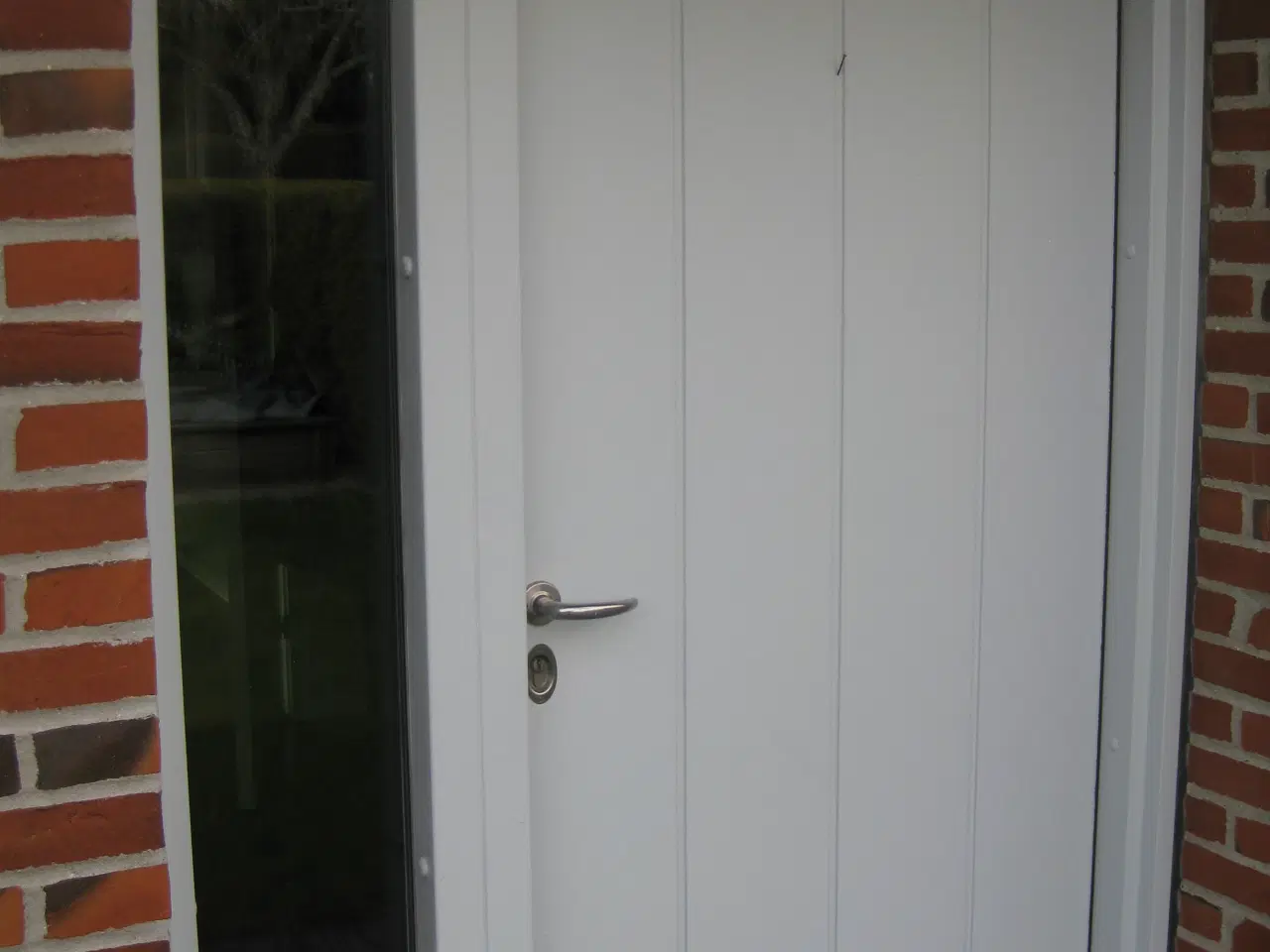 Billede 2 - Udvendig dør med sideparti