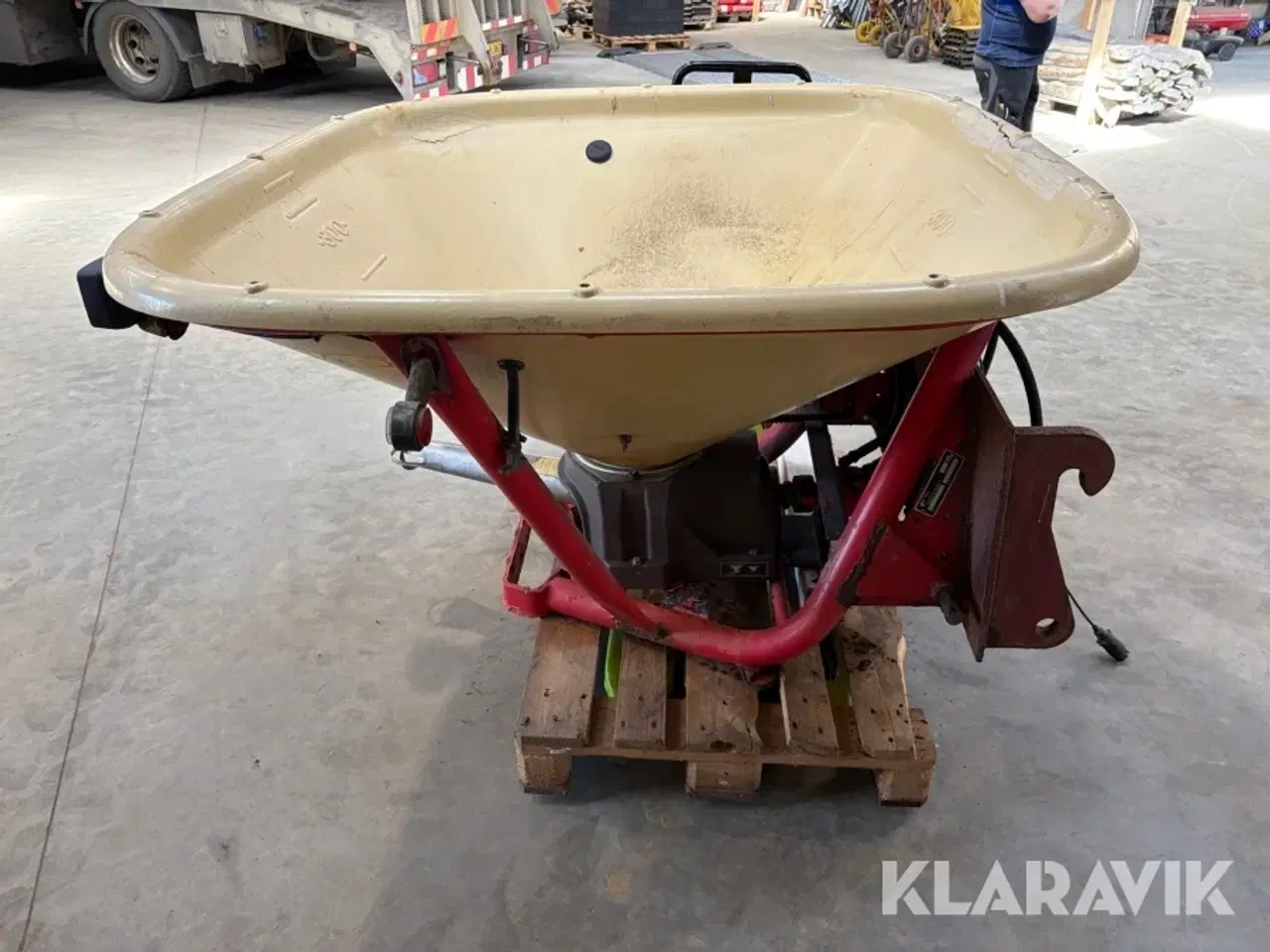 Billede 2 - Gødningsspredere Kverneland PS04 med hydraulikpumpe