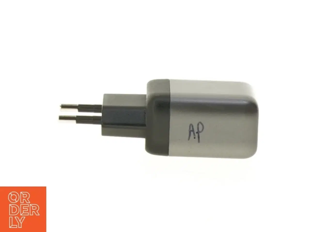 Billede 4 - Adapter fra Satechi (str. 8 x 4 cm)