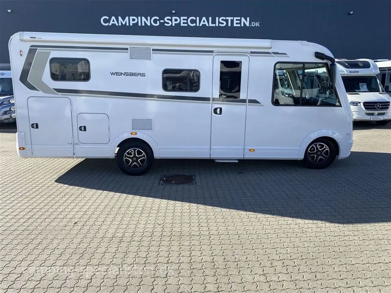 Billede 1 - 2023 - Weinsberg CaraCore 650 MEG Aut.   Flot og veludstyret helintegreret autocamper - Weinsberg CaraCore 650 MEG model 2023 - Kan nu opleves hos Camping-Specialisten i Silkeborg