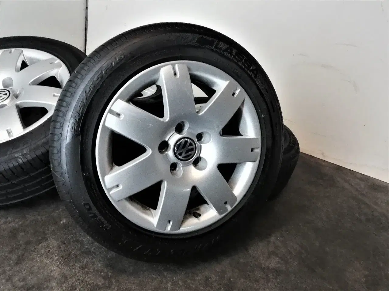 Billede 4 - 5x112 16" ET37, VW fælge