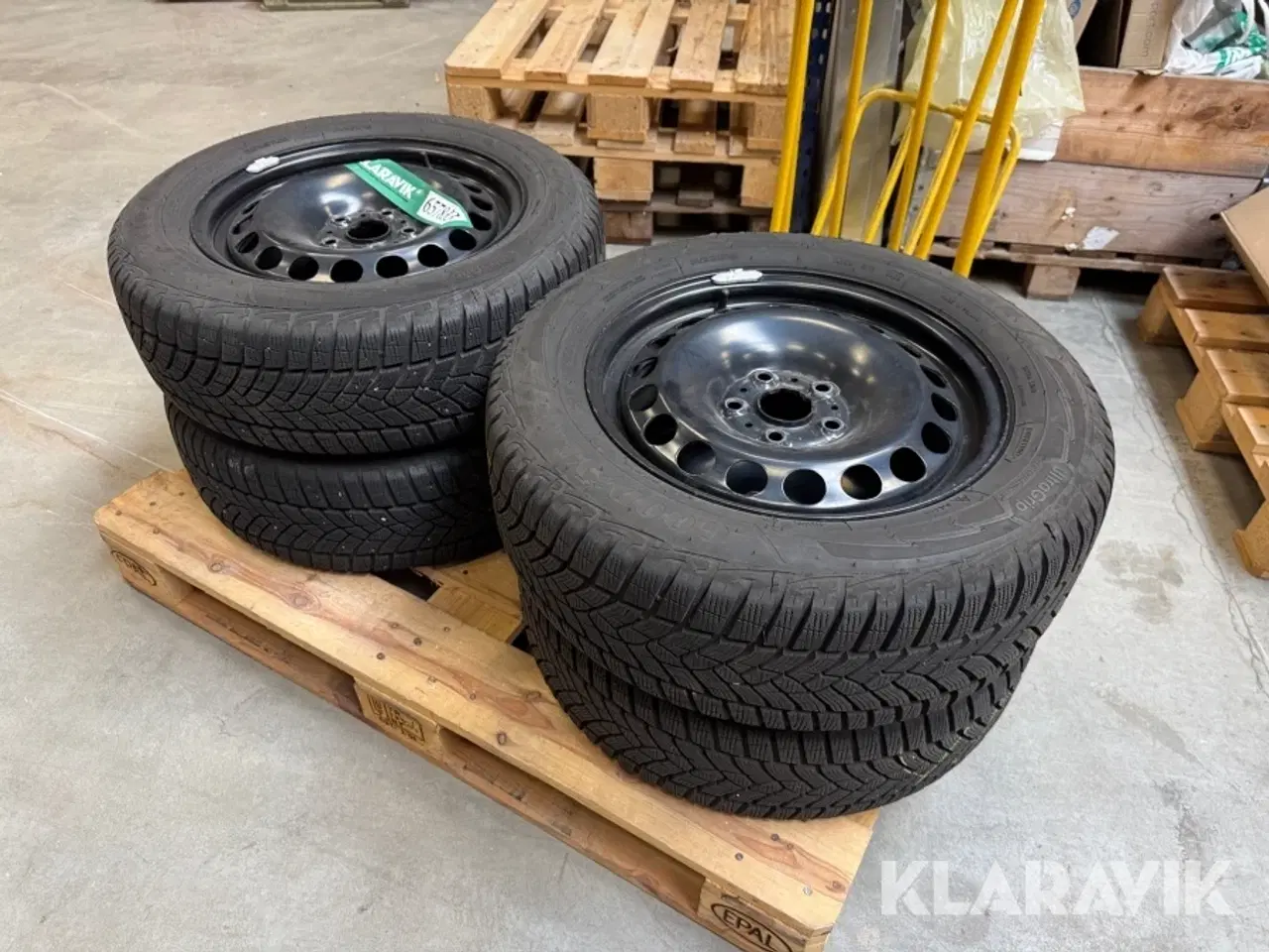 Billede 2 - Dæk Good year Ultra Grip 4 styks