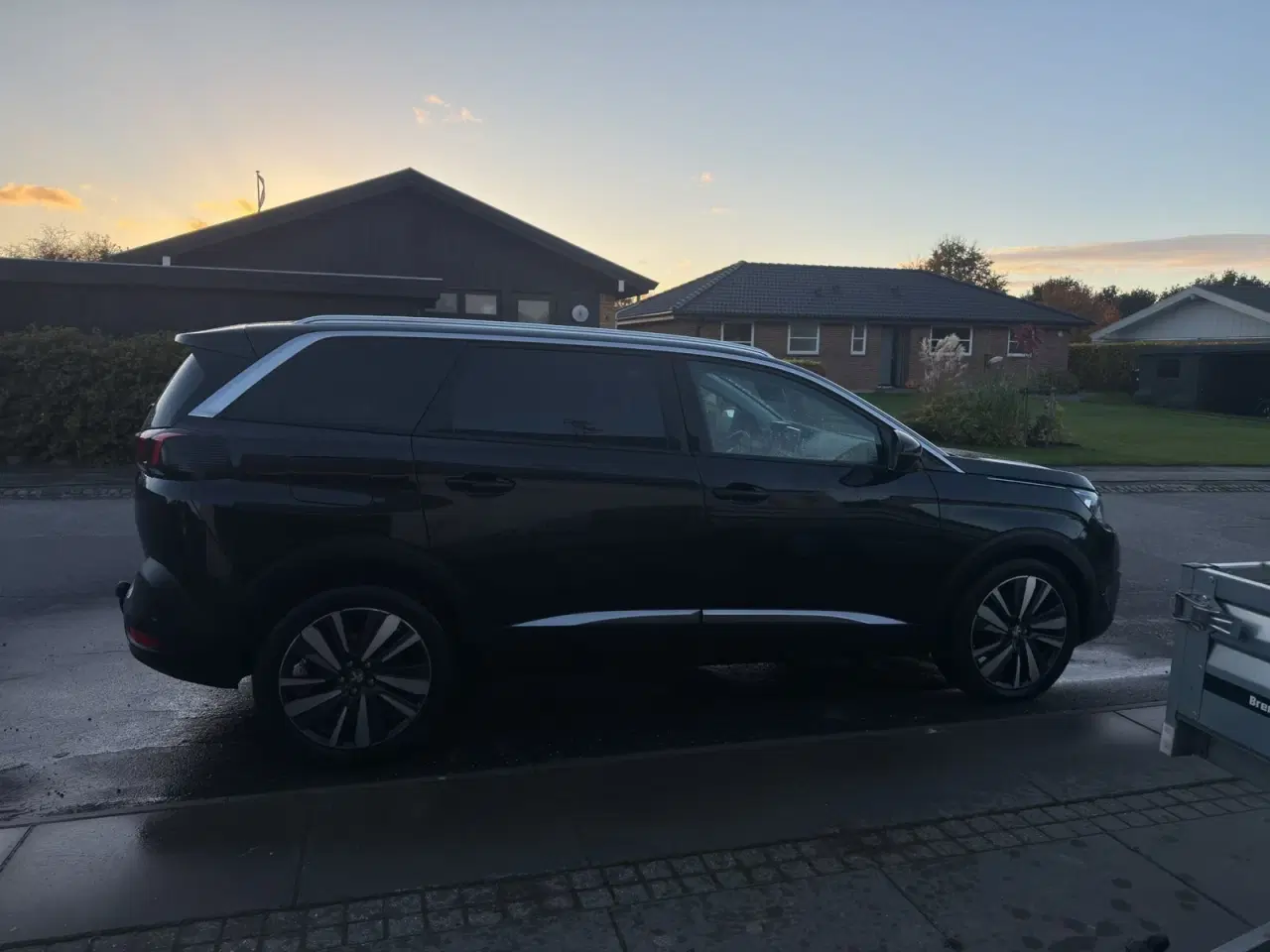 Billede 4 - Peugeot 5008 1,6 BlueHDi 120 Allure 7prs