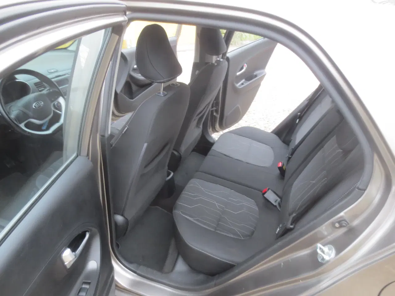 Billede 14 - Kia Picanto 1.0 i Årg 2015. Nysynet.