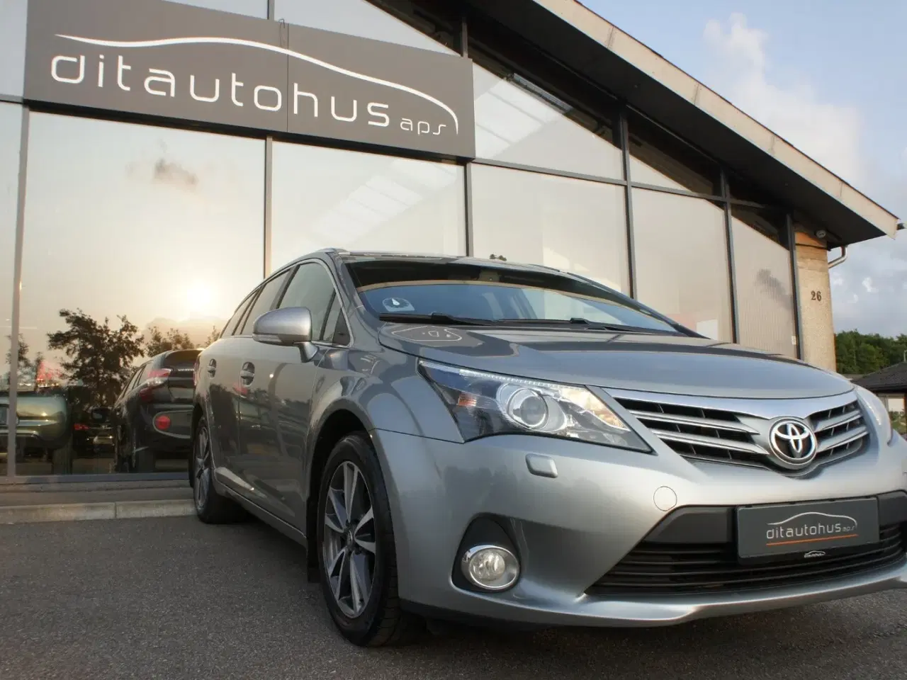Billede 3 - Toyota Avensis 1,8 VVT-i T2 Premium stc.