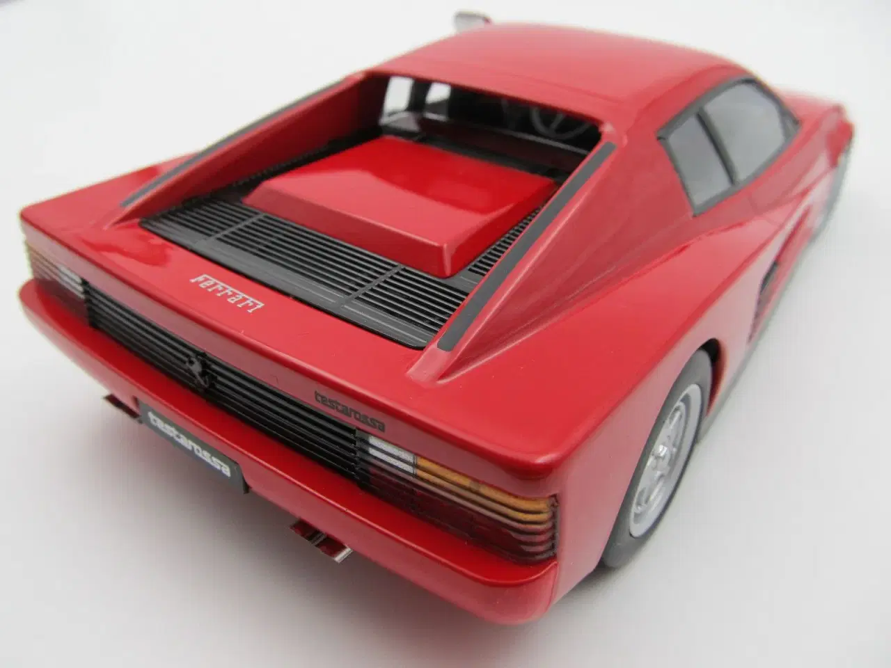 Billede 7 - 1984 Ferrari Testarossa - 1:18  Limited Edition 