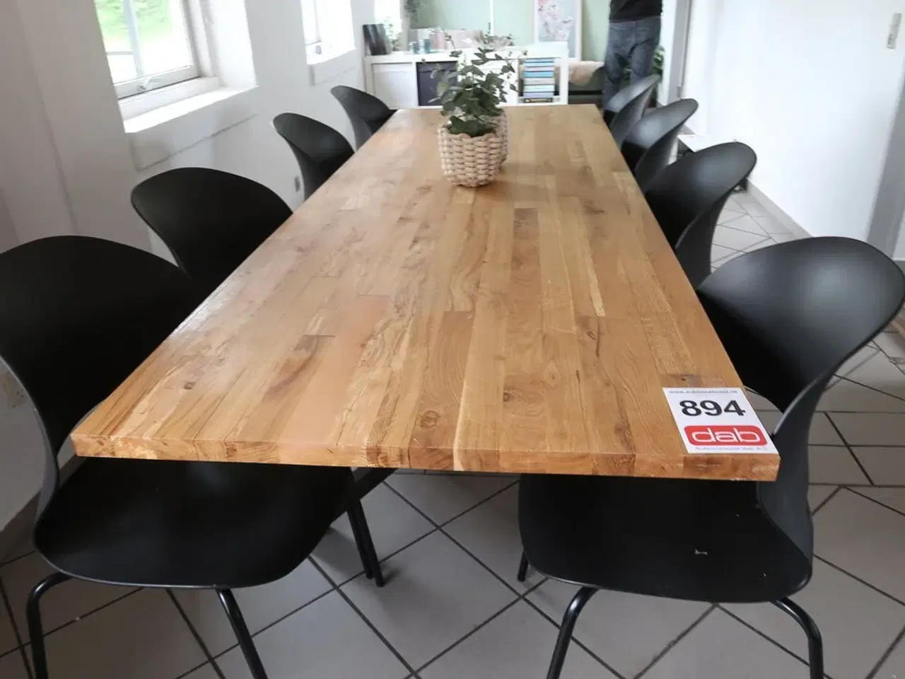 Billede 2 - Kantinebord med 8 stole