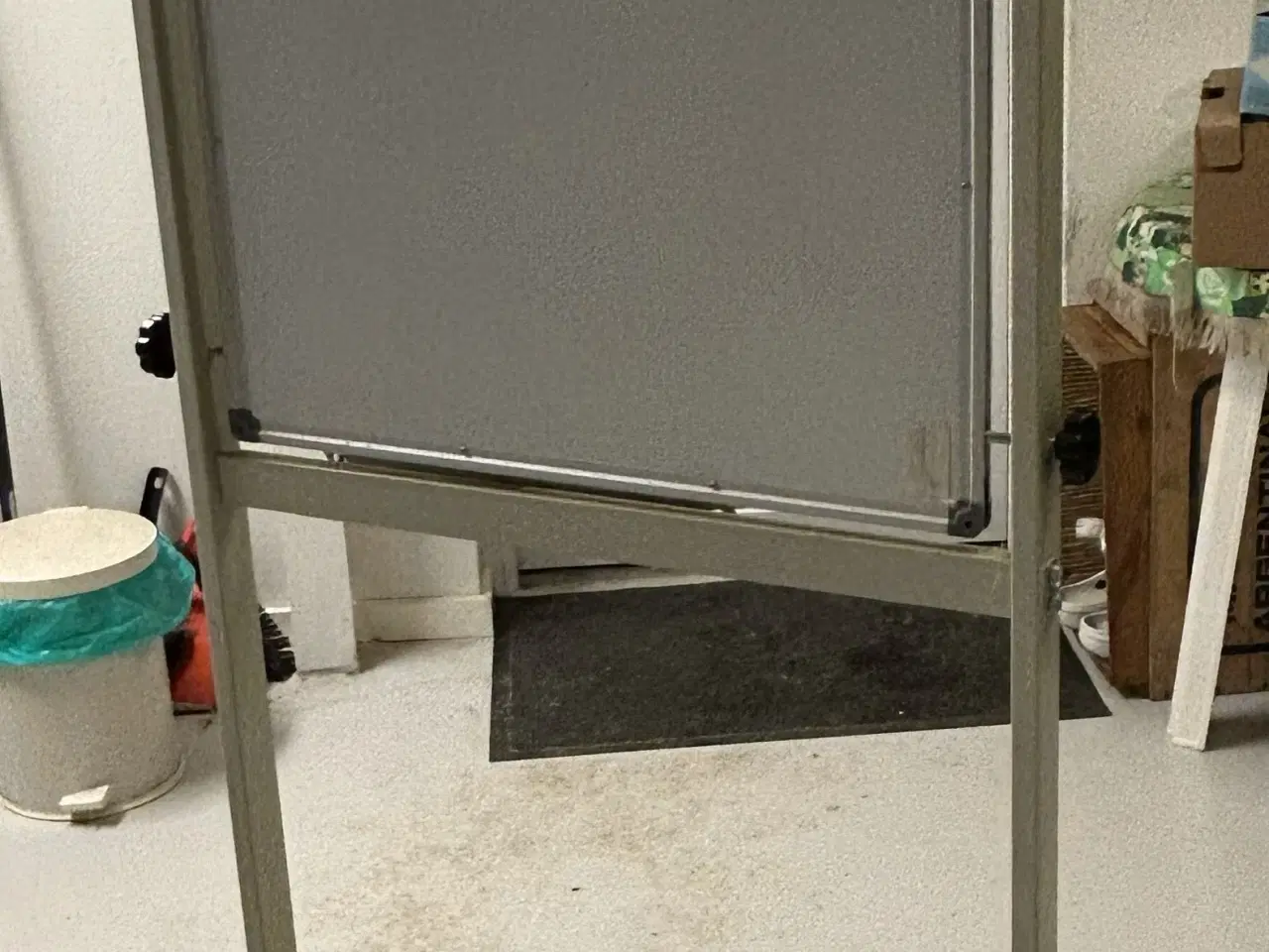 Billede 1 - Whiteboard på hjul