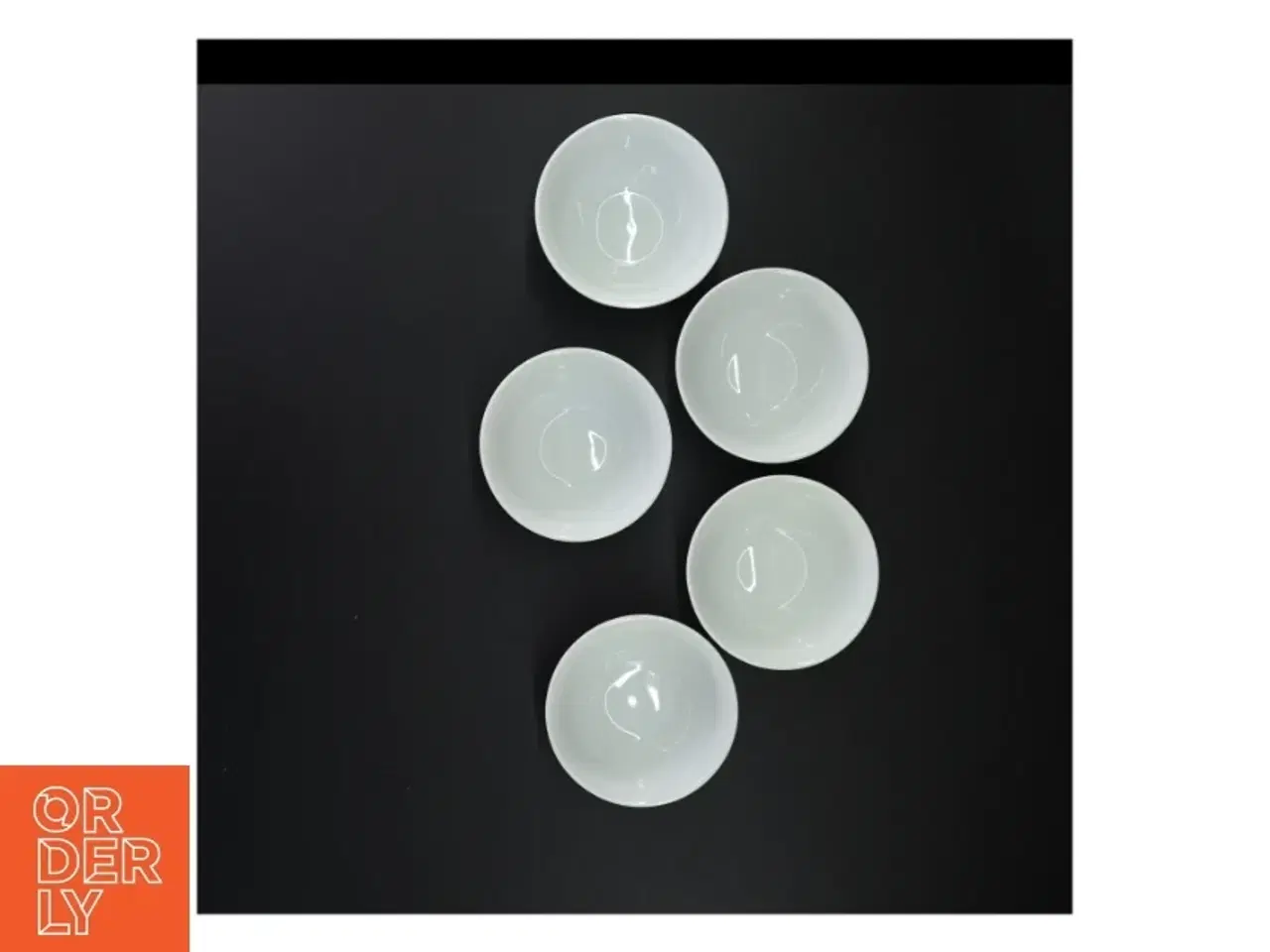 Billede 2 - Sæt af hvide porcelænsskåle fra Raadvad (str. 10 x 6 cm)