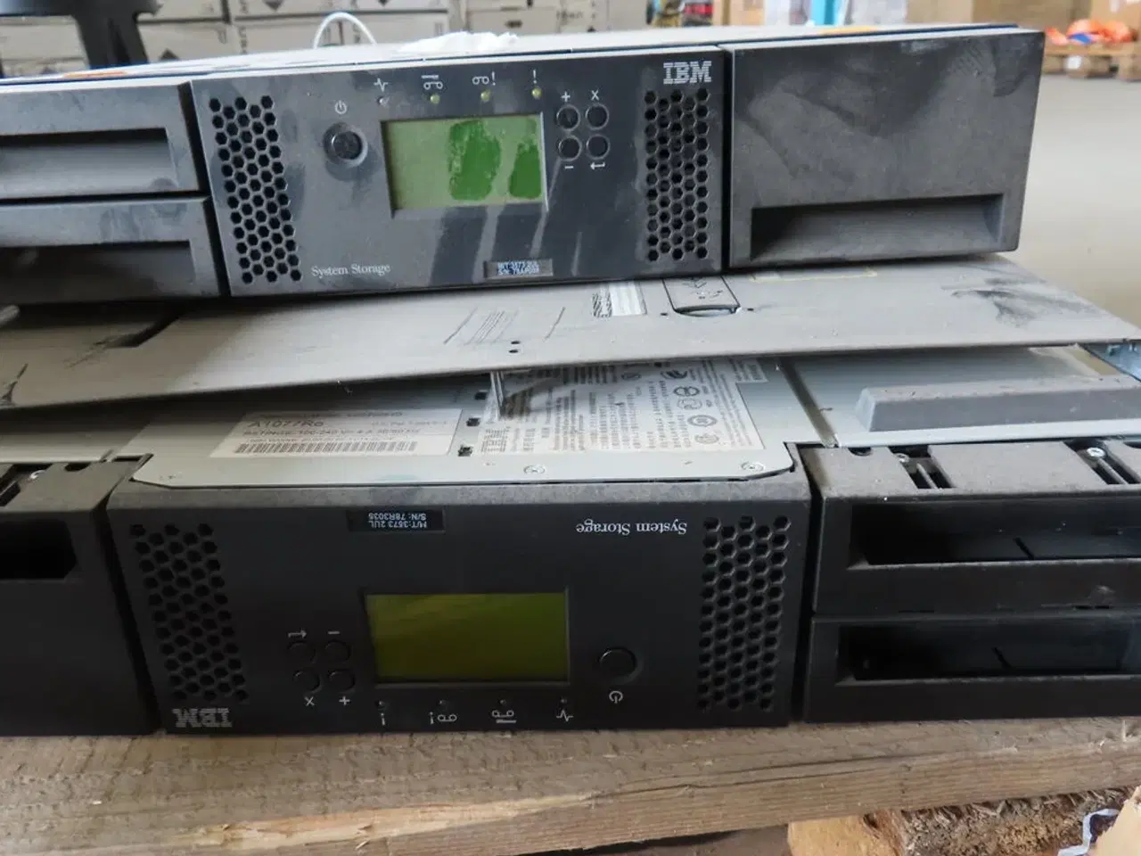 Billede 4 - 2 stk. UPS IBM (Forsendelse ikke muligt)