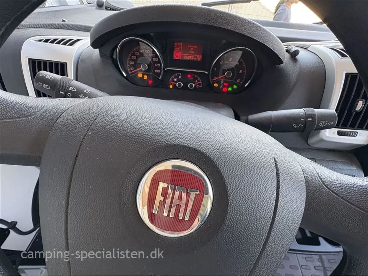 Billede 5 - 2019 - Carado I 449   Carado I 449 2019 - Helintegreret autocamper - Se den nu hos Camping-Specialisten.dk