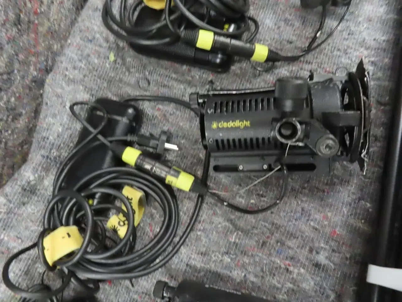 Billede 3 - 3 stk Dedo light 100 W/12 Volt DLH4  og trafo 230 v til 12 volt (MOMSFRI)