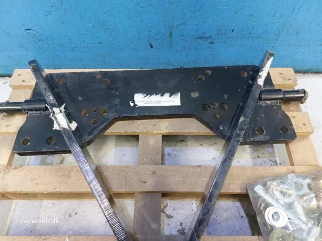 Billede 13 - New Holland T6 Vægtholder 9974591