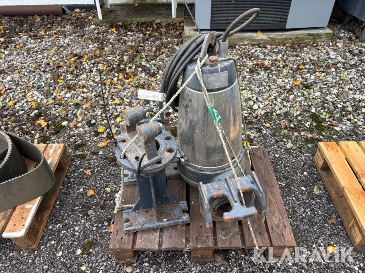 Billede 9 - Pumpe Grundfos SEV.82.80.22.2.50B med fod