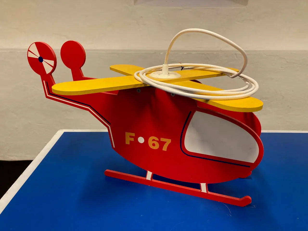 Billede 1 - Lampe, børneværelse, helikopter