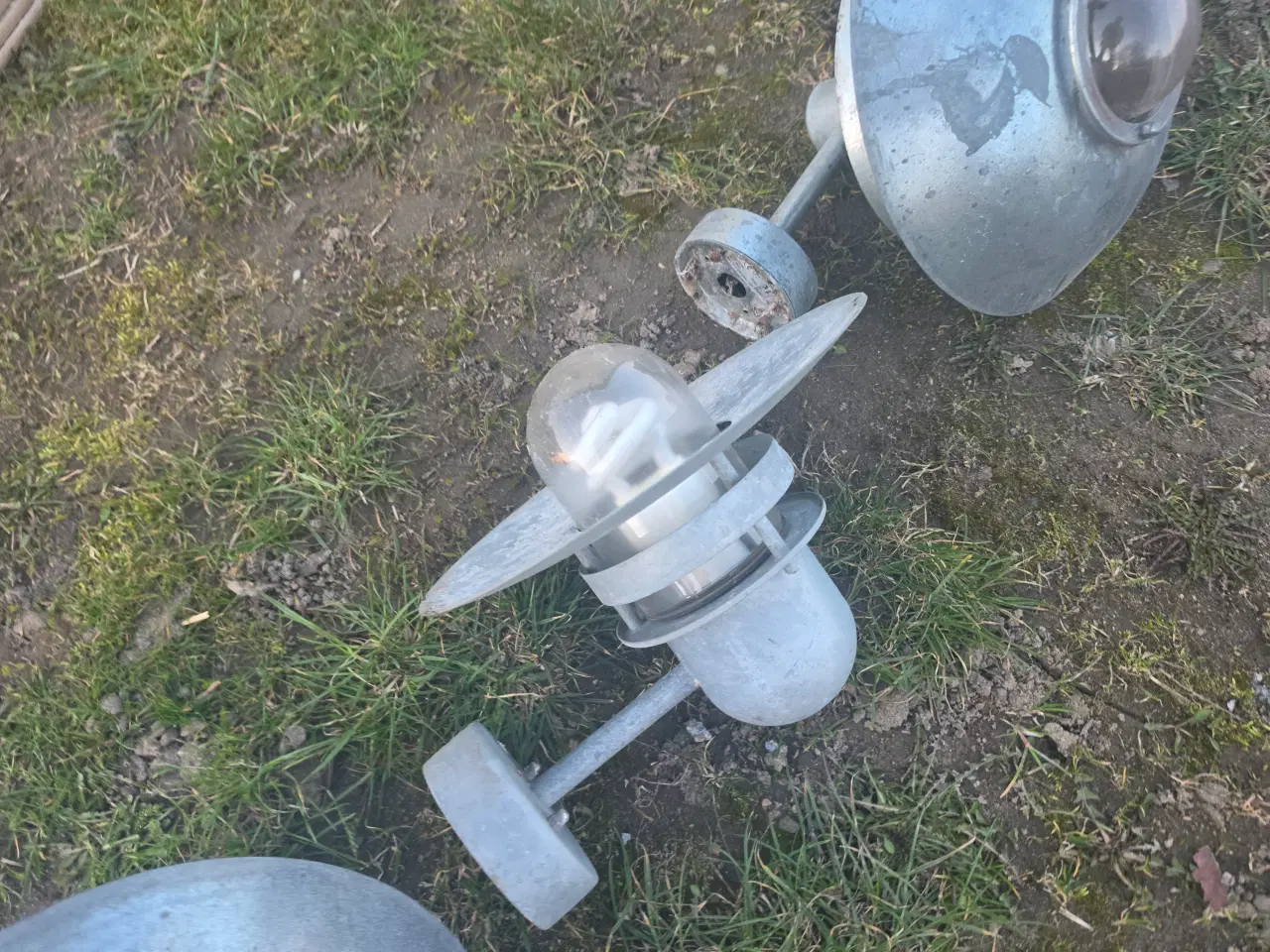 Billede 5 - Diverse udendørslamper