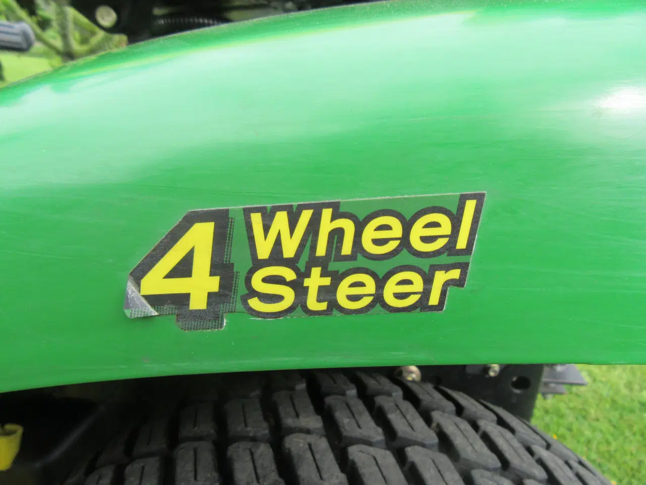 Billede 4 - John Deere havetraktor x 304  med 4hjulsstyring