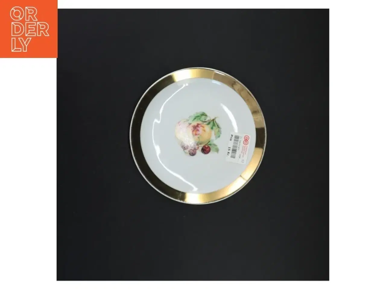 Billede 1 - Porcelænstallerken med guldkant og frugtmotiv (str. 17 x 17 cm)