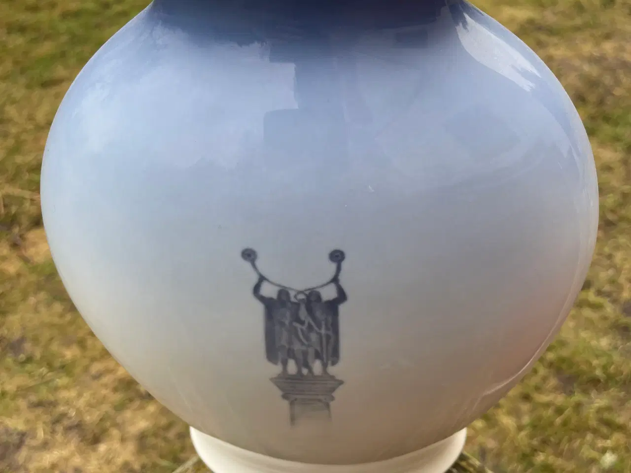 Billede 2 - Vase Royal Copenhagen. 